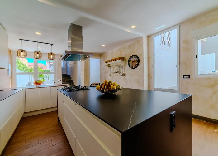 Private Luxury In Tenerife * Arona (Tenerife)