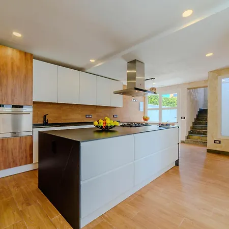 Private Luxury In Tenerife Villa