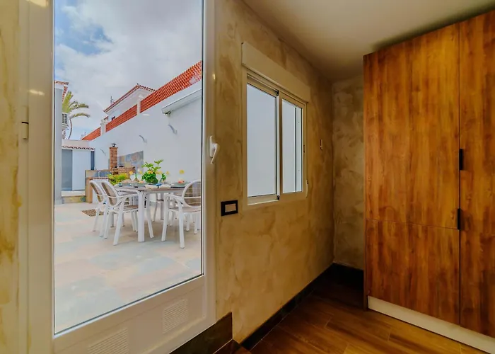 Private Luxury In Tenerife