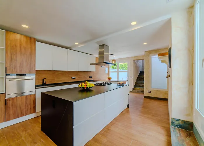 Private Luxury In Tenerife * Arona (Tenerife)