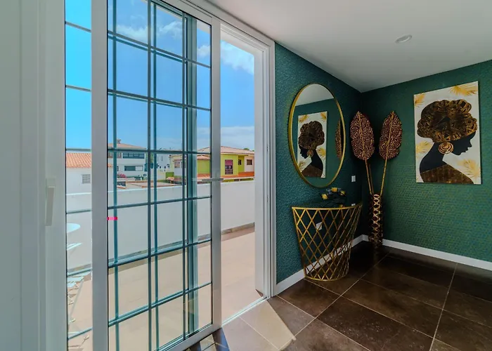 Private Luxury In Tenerife *